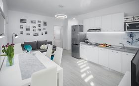 Apartment Sea Pearl